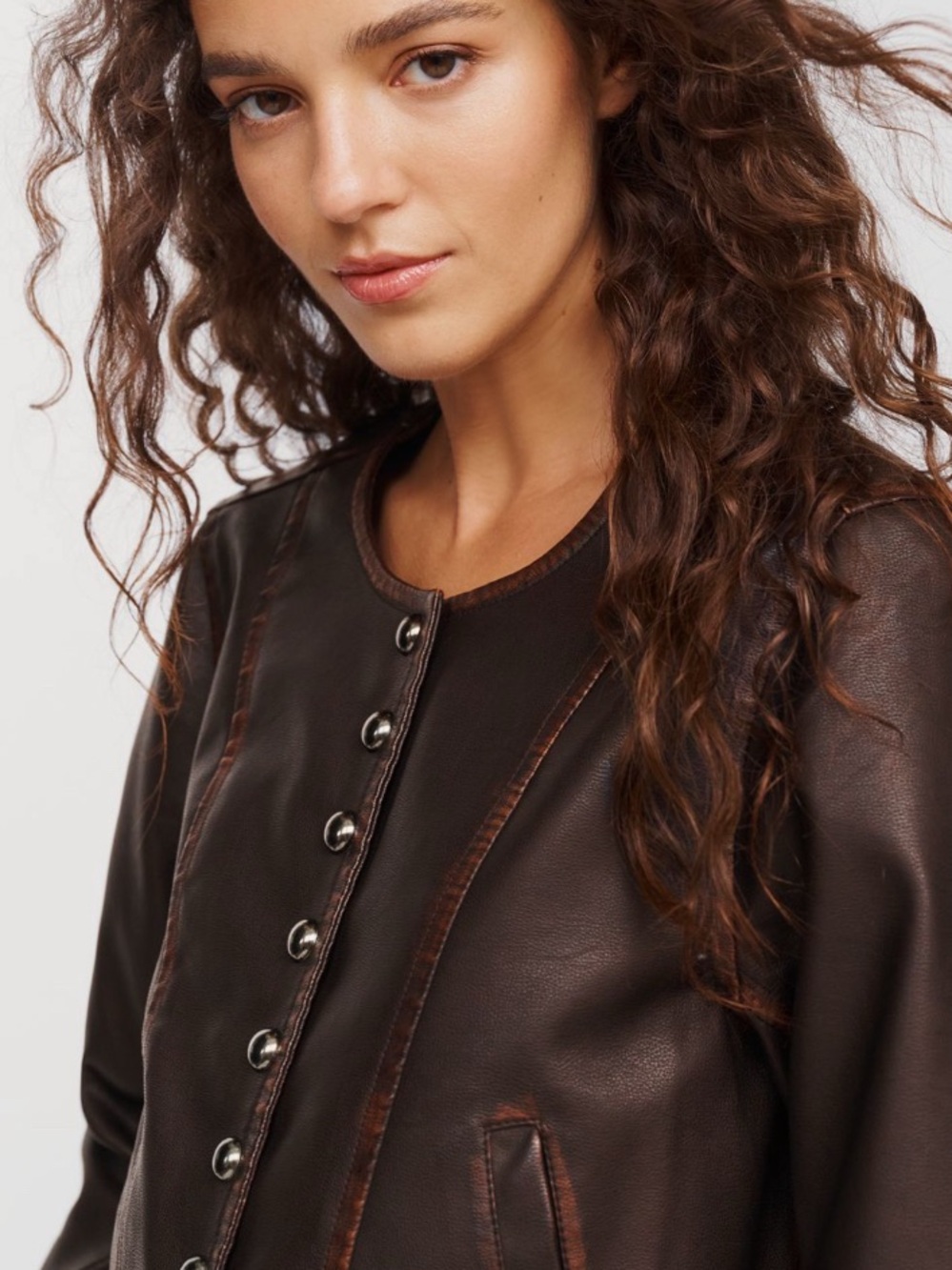 Cropped Biker Jacket Text